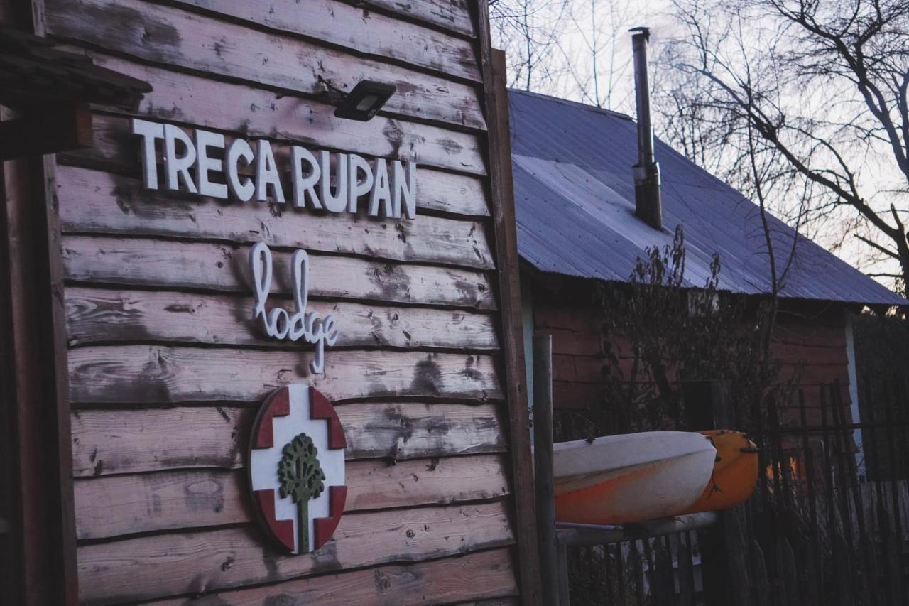 Treca Rupan Lodge Neltume Kültér fotó