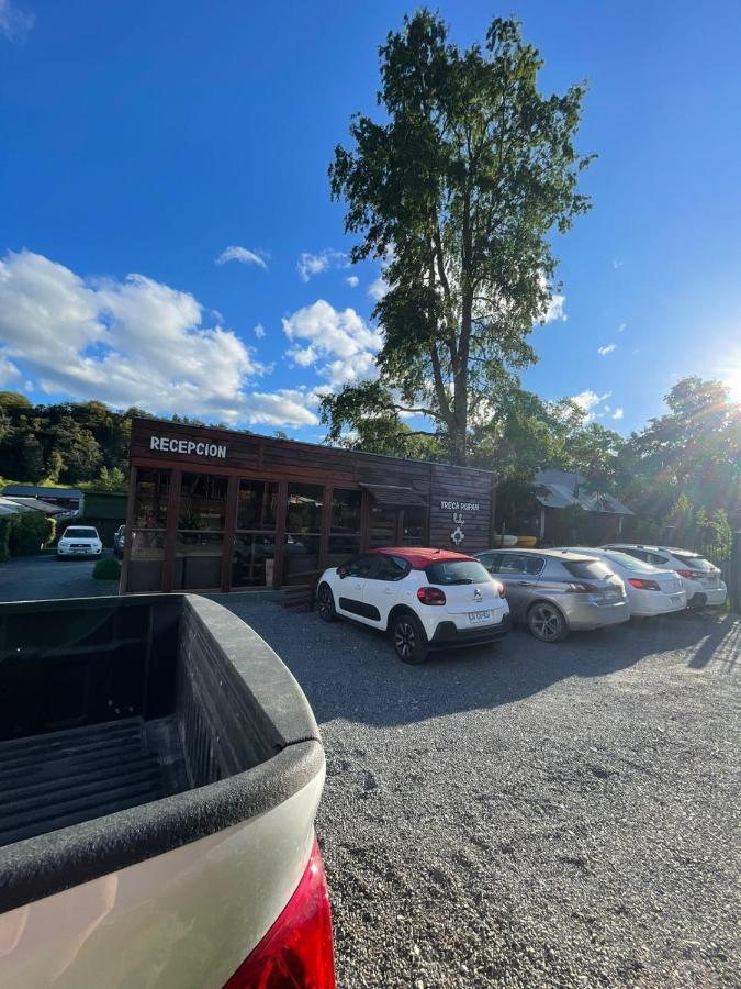 Treca Rupan Lodge Neltume Kültér fotó